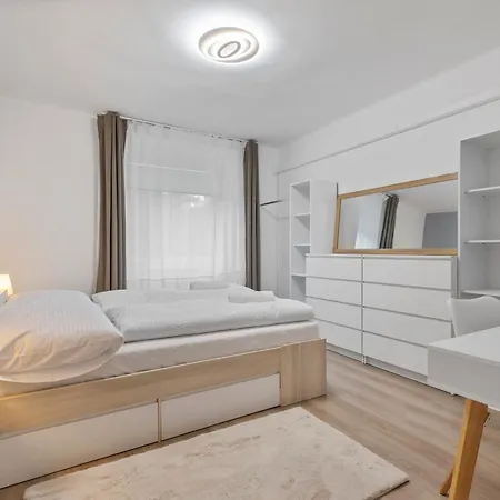 Apartment Lam Shades Of Grey - Ac *